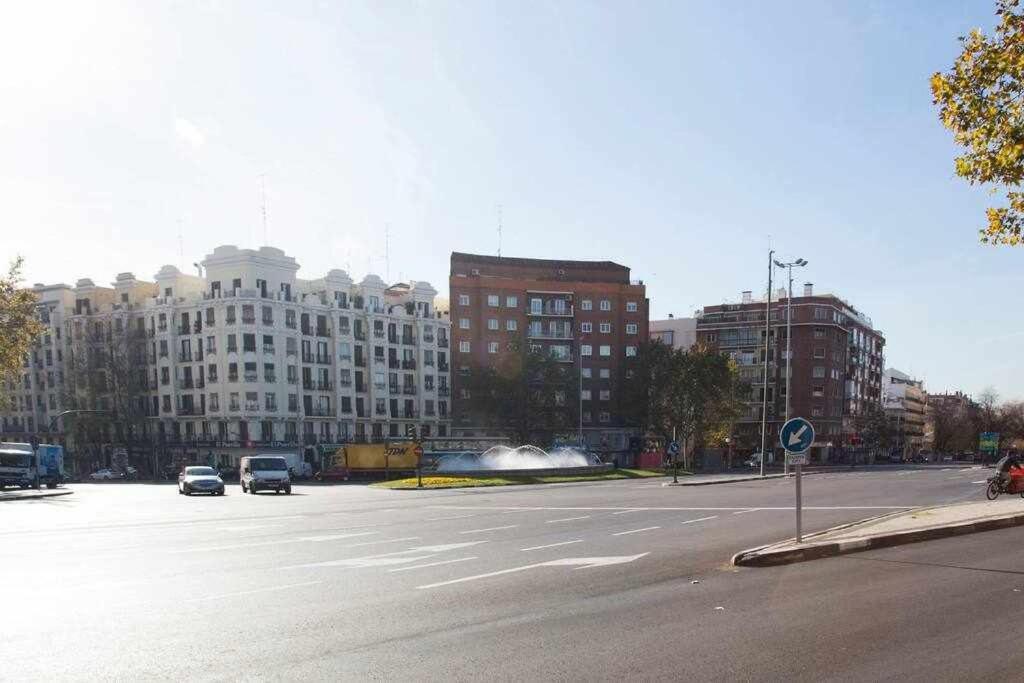 Comodo Y Agradable Estudio En Madrid Centro A2 Extérieur photo